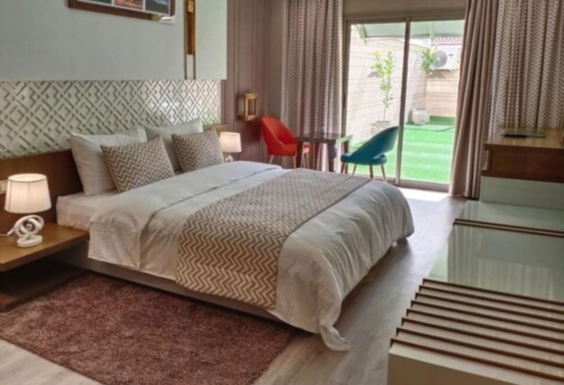 ホテル Hôtel Atlas Saiss Fès