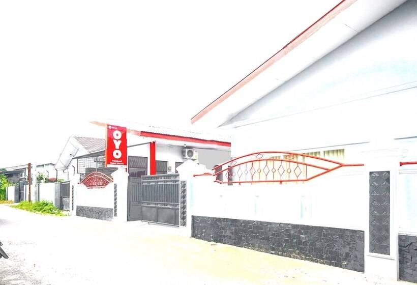 ホテル Oyo 2940 Papakoel Residence