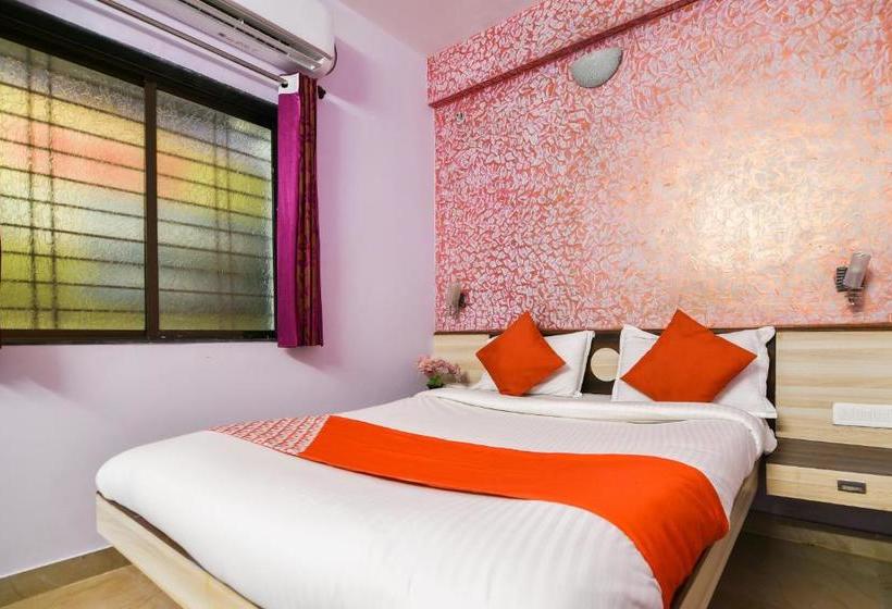 Отель Oyo 36668 Om Resort