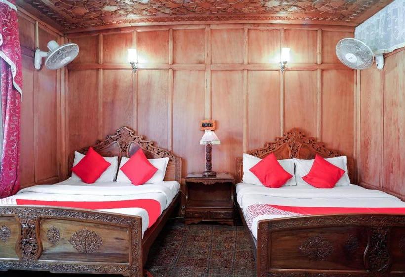 酒店 Oyo 71924 Young Golden Palace