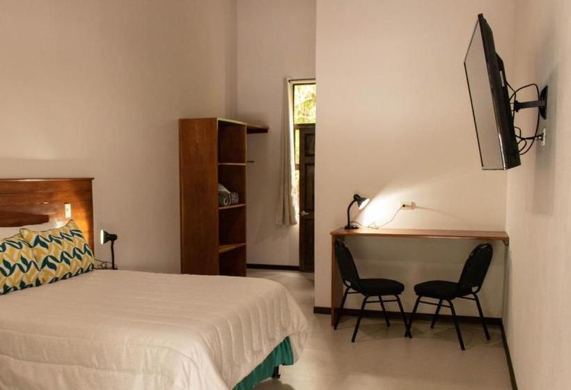 בית מלון כפרי Scala Monteverde