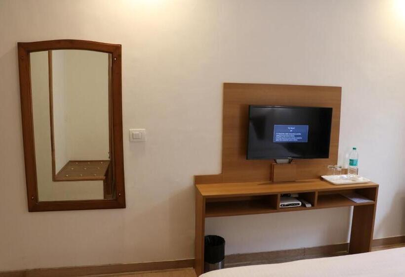 ホテル The Three Oaks Boutique