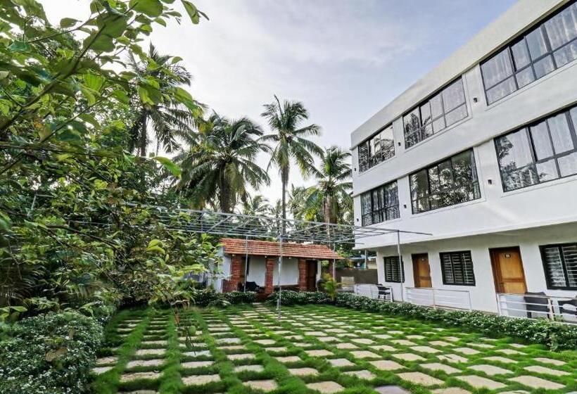 Itsy Hotels Morjim Pride