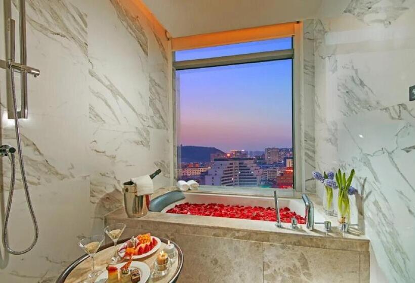 호텔 Wen Ling International