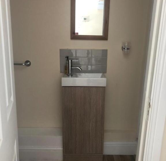 فندق على الطريق Worthing Rest