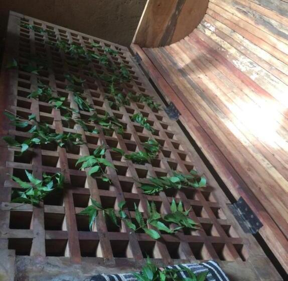 פנסיון Ariya Rest & Ayurveda Spa