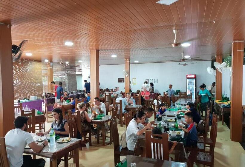 פנסיון Ariya Rest & Ayurveda Spa