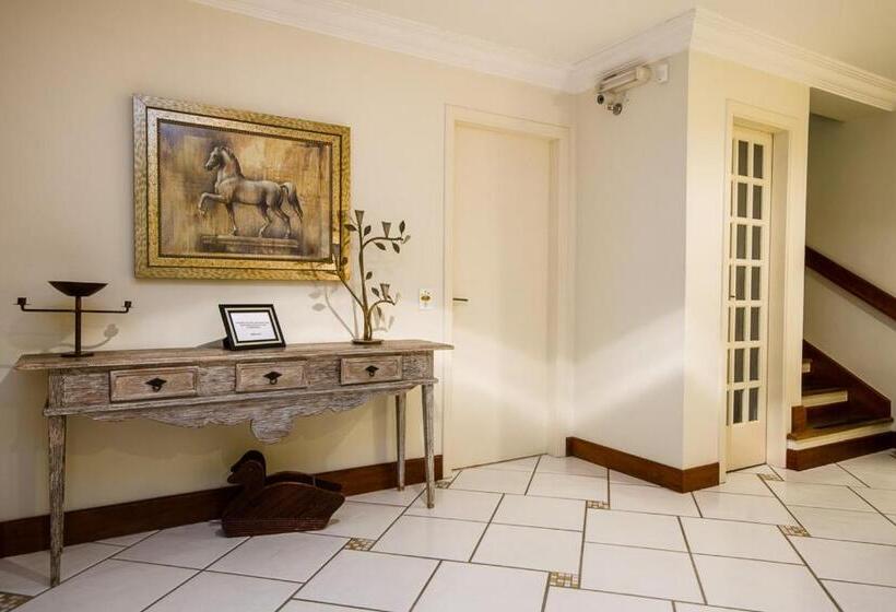 펜션 Pousada Casa Gialla Campos Do Jordao