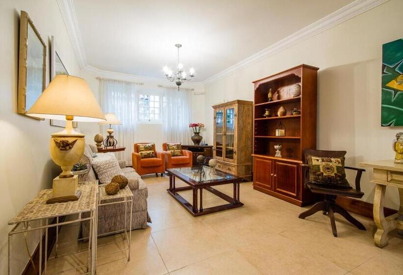 펜션 Pousada Casa Gialla Campos Do Jordao