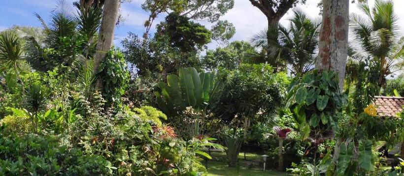 膳宿费 Pousada Peki