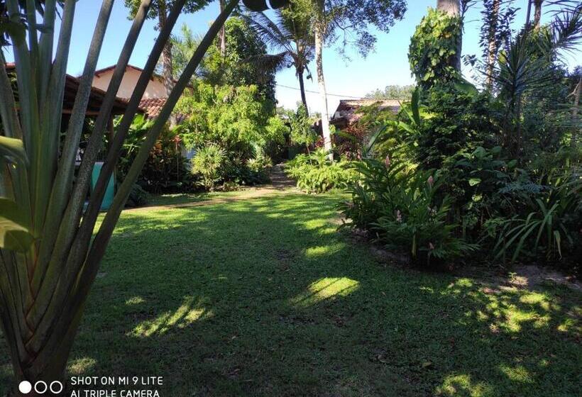 膳宿费 Pousada Peki