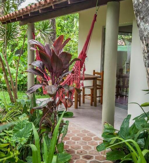 膳宿费 Pousada Peki