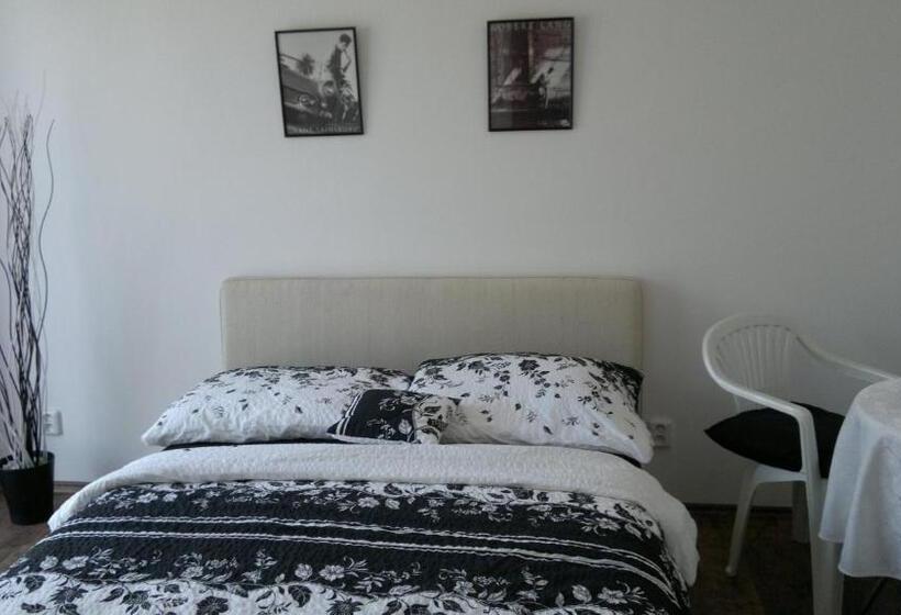 پانسیون Vila Patricie