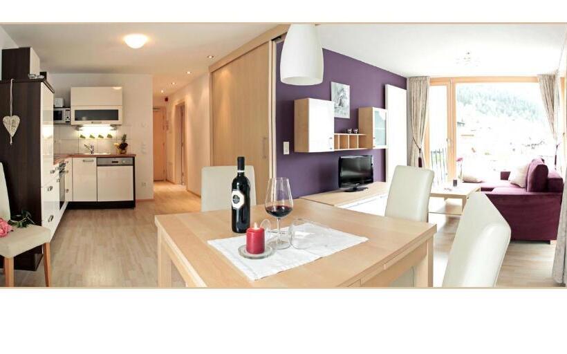 بنسيون Bergkristall