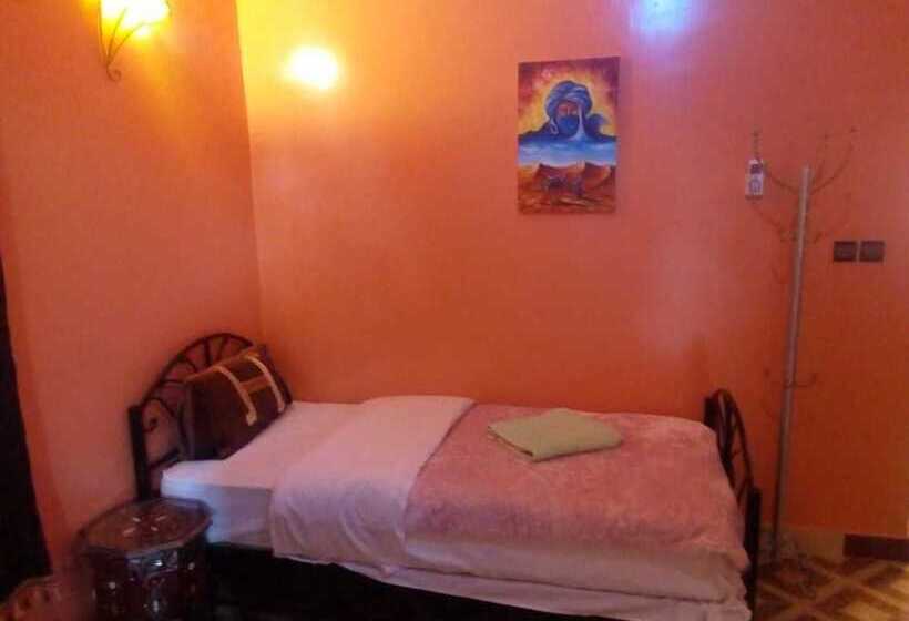 里亚德 Merzouga Sarah Camp