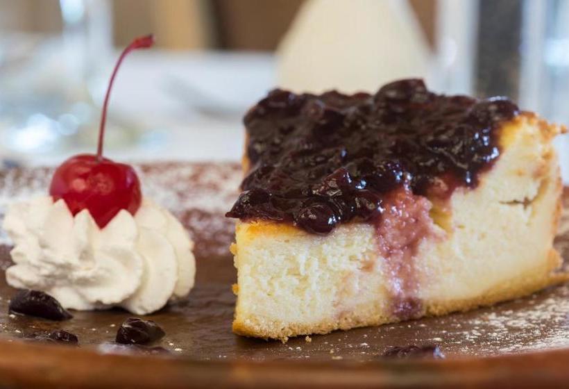 The Royal Senchi Hotel And Resort