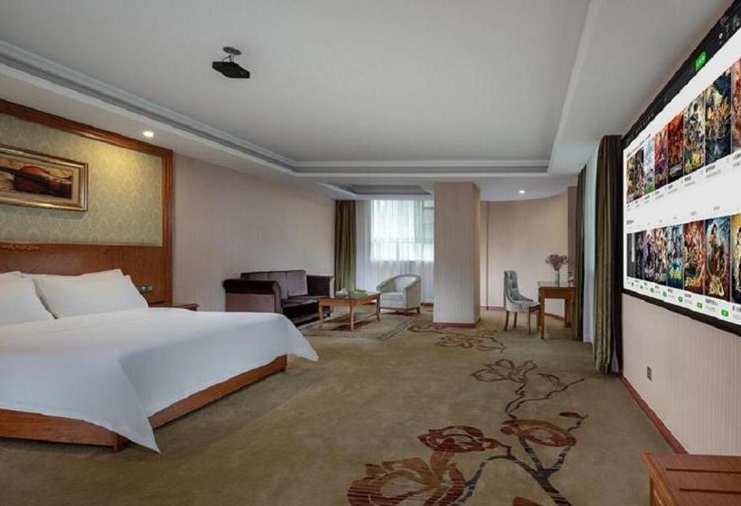 Vienna Hotel Huizhou Chenjiang Avenue