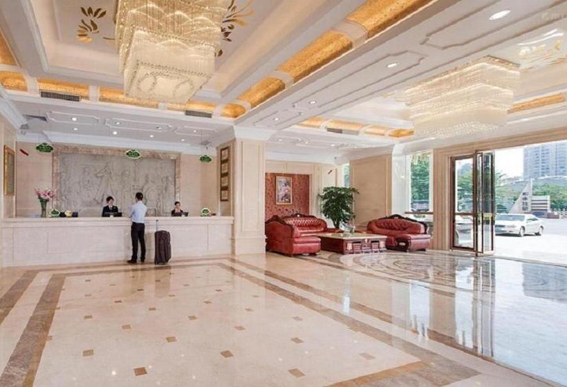 Vienna Hotel Huizhou Chenjiang Avenue