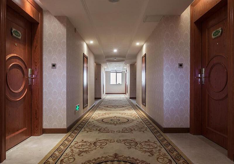 Vienna Hotel Longchuan