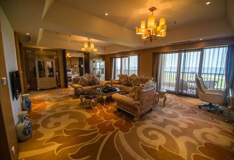 Arcadia Seaside Holiday Hotel Beidaihe