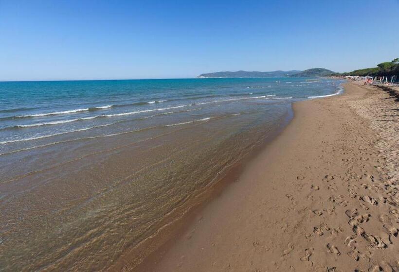 Golfo Di Maremma Village