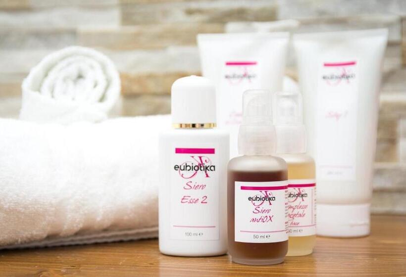 בית מלון כפרי Centrale