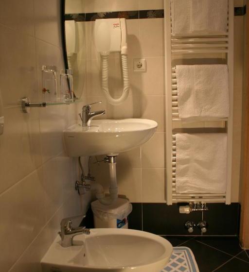 בית מלון כפרי Gasthof Majestic