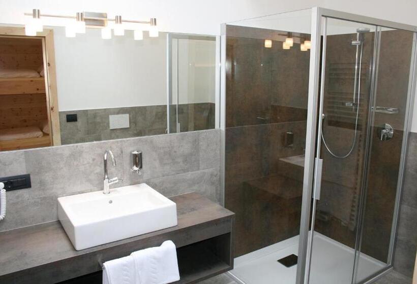 בית מלון כפרי Gasthof Majestic