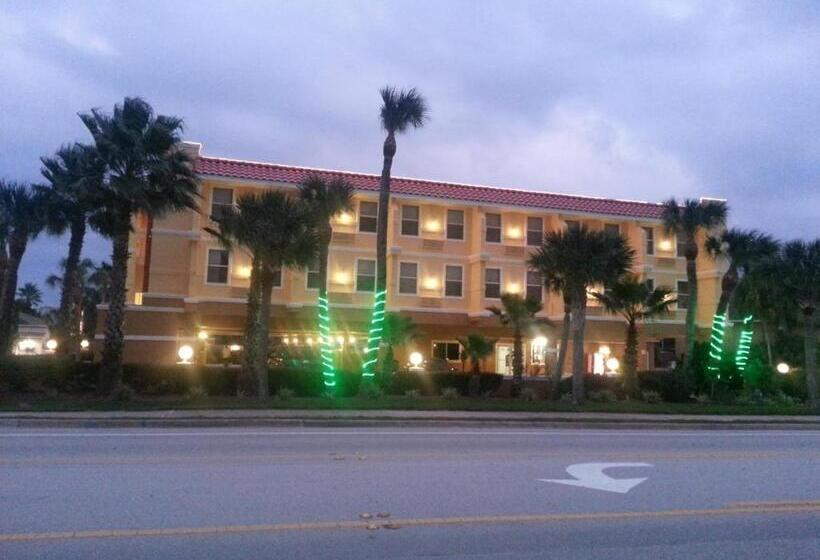 فندق St. Augustine Island Inn