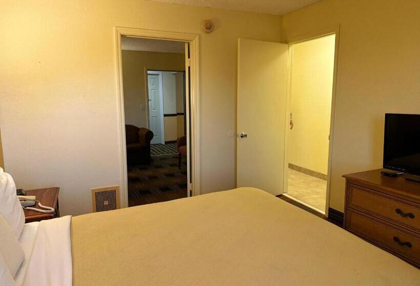 فندق St. Augustine Island Inn