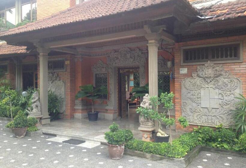 渡假胜地 Dewa Bharata Bungalows Candidasa