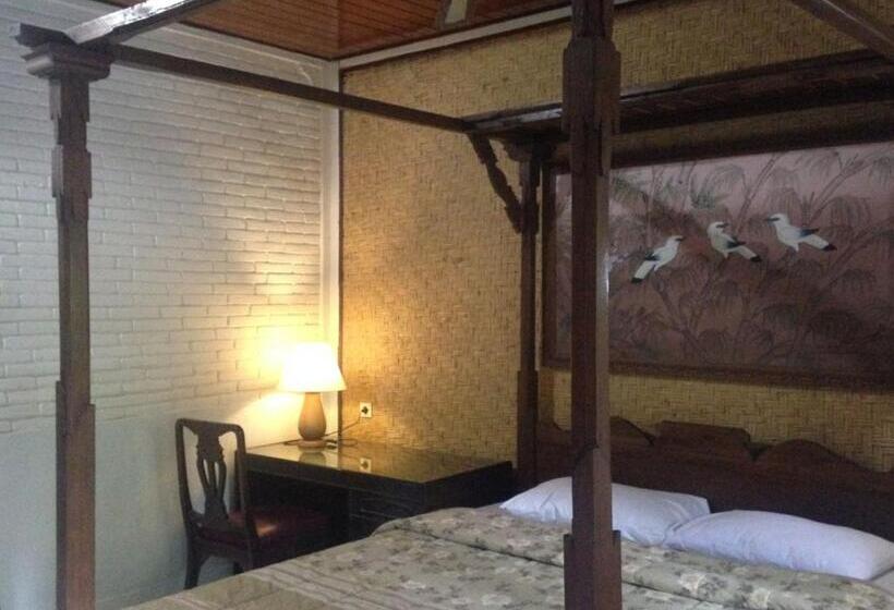 渡假胜地 Dewa Bharata Bungalows Candidasa