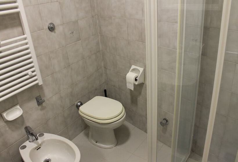 تختخواب و صبحانه A Casa Mia