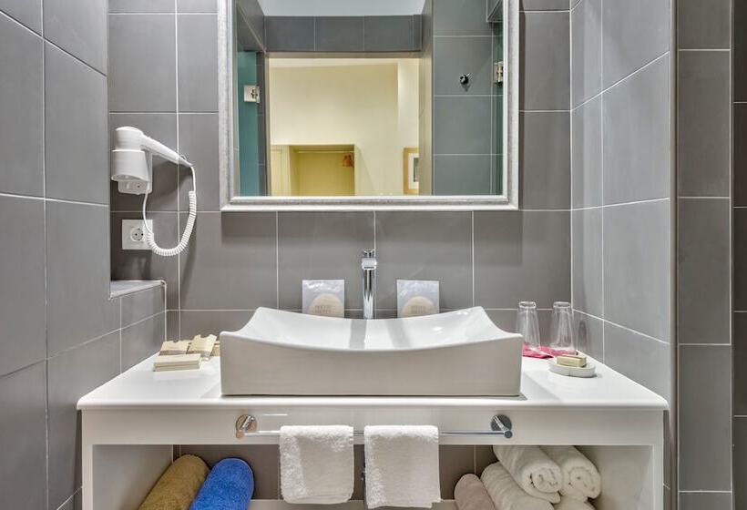 هتل 1844 Suites Syros