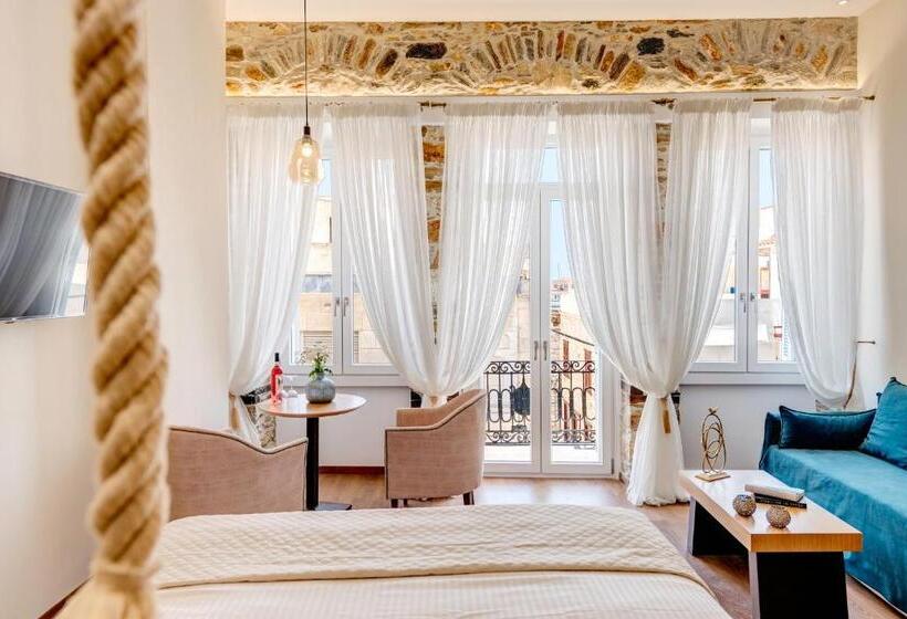 هتل 1844 Suites Syros