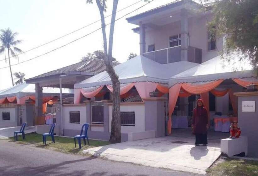 Hotel Arrayyan Guesthouse & Homestay