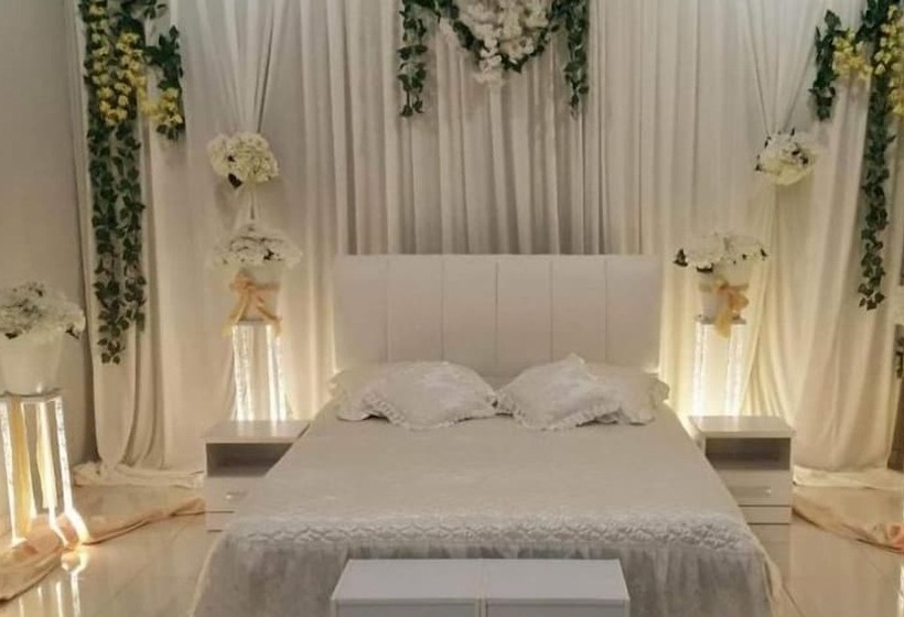 Hotel Arrayyan Guesthouse & Homestay