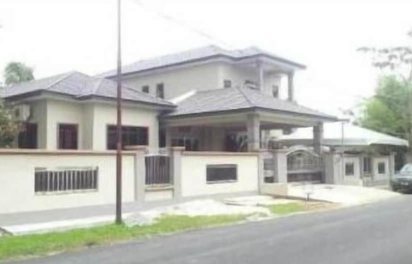 Hotel Arrayyan Guesthouse & Homestay