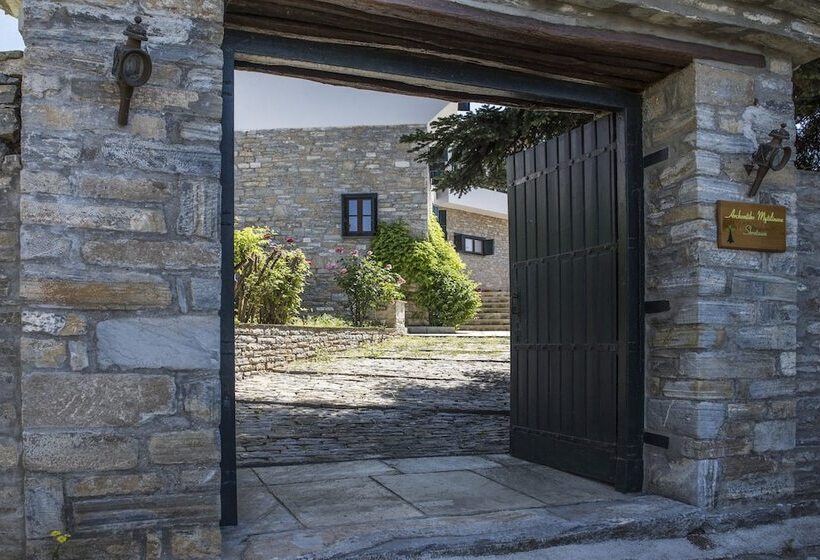 בית מלון כפרי Arxontiko Mytilineou   Skretaion