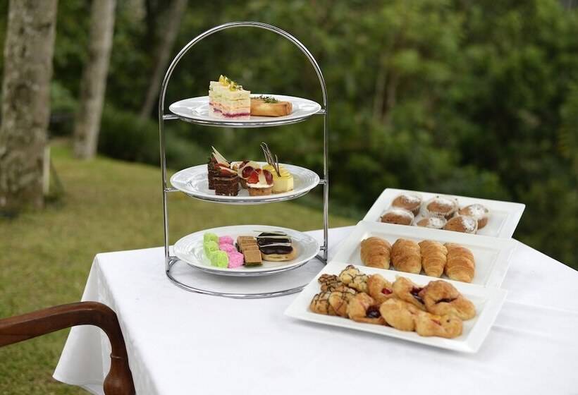 호텔 Athulya Villas