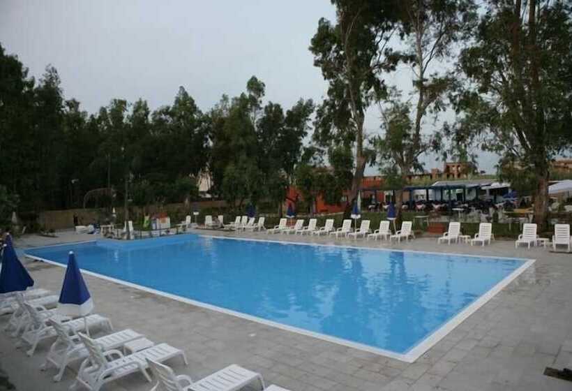 Отель Batuca Village & Camping