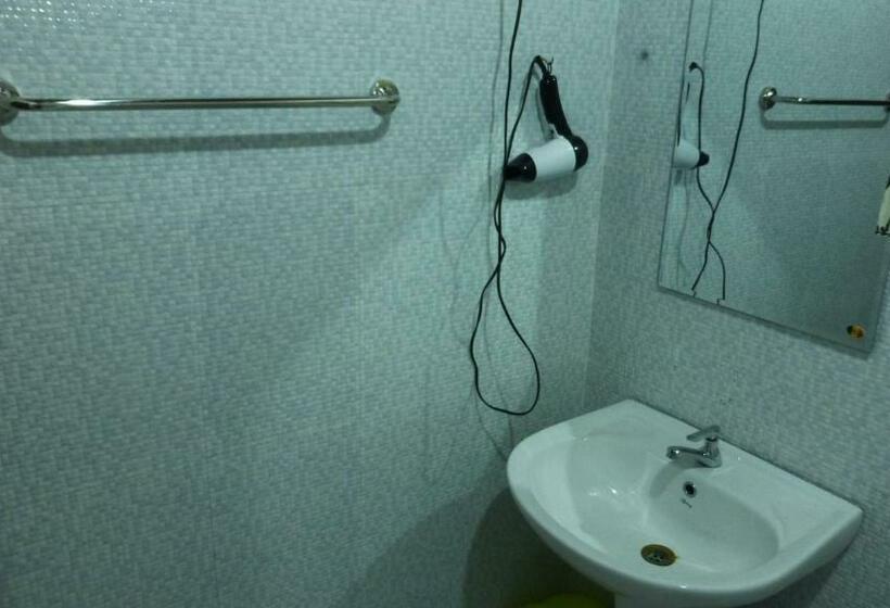 호텔 Bed & Bicycle Hostel Dambulla