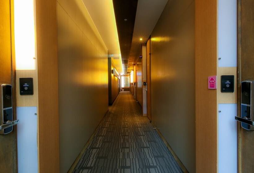 בית מלון כפרי Bolton