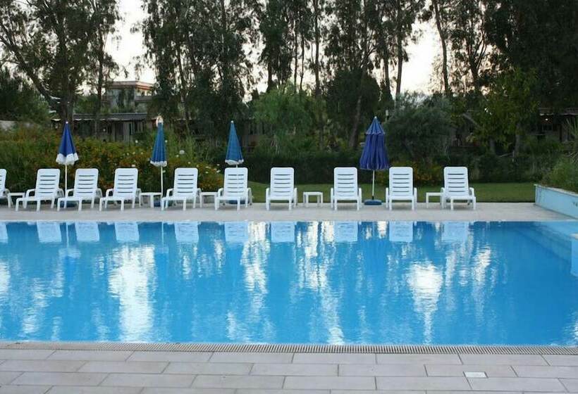 Отель Batuca Village & Camping