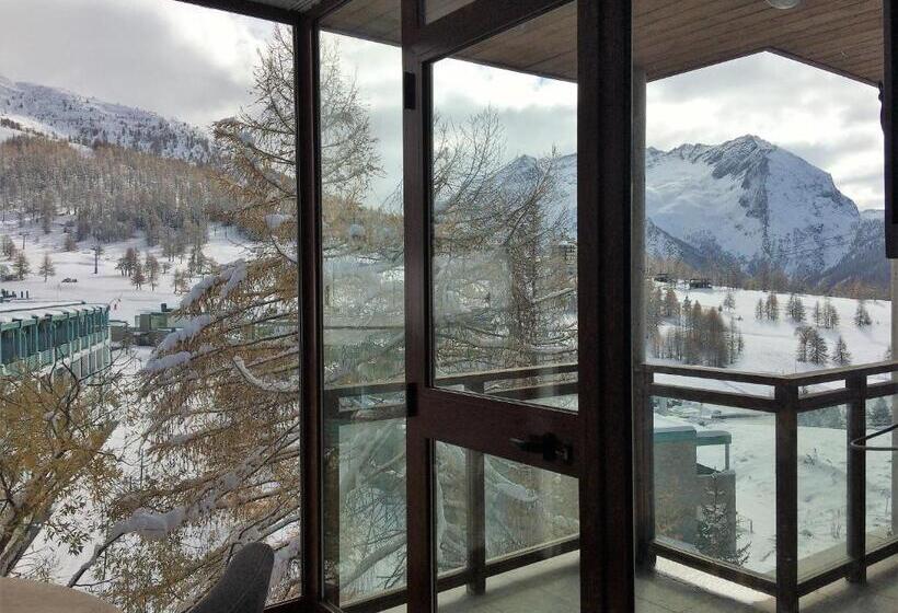 فندق Chalet Weal