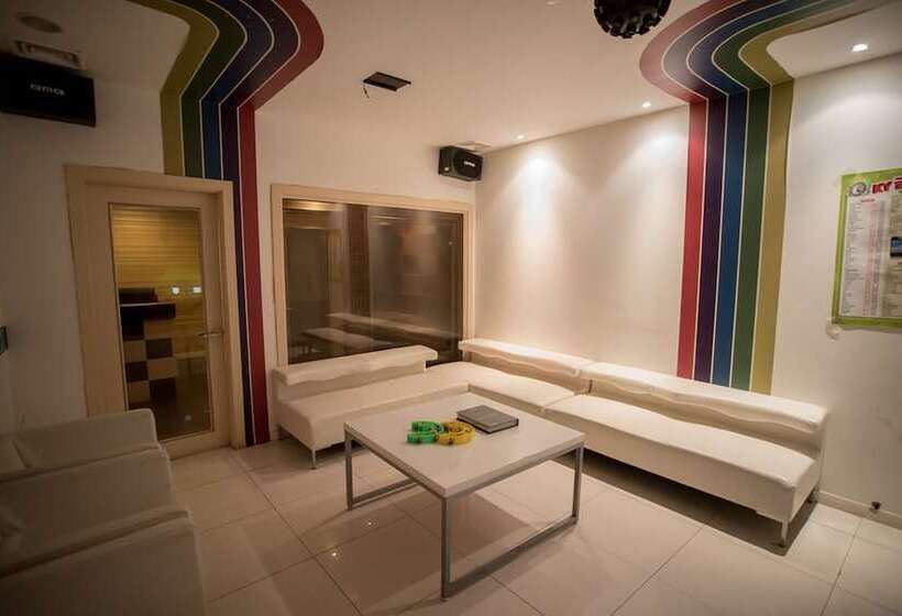 فندق Club Castle