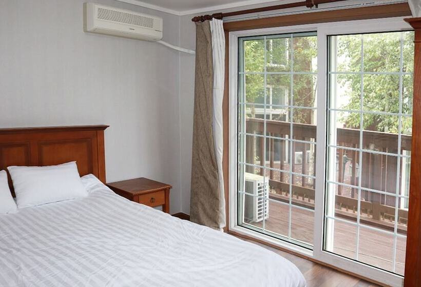 فندق Club Castle