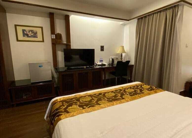 בית מלון כפרי Cmk & Private Water Chalet