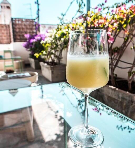 Dar Mayshad Riad   Luxurious Boutique Hotel In The Medina