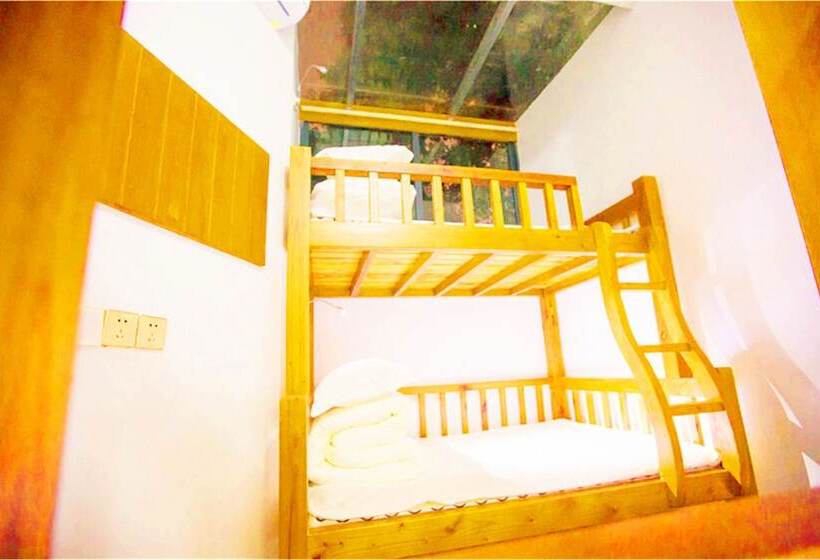 فندق Edinburgh Hostel